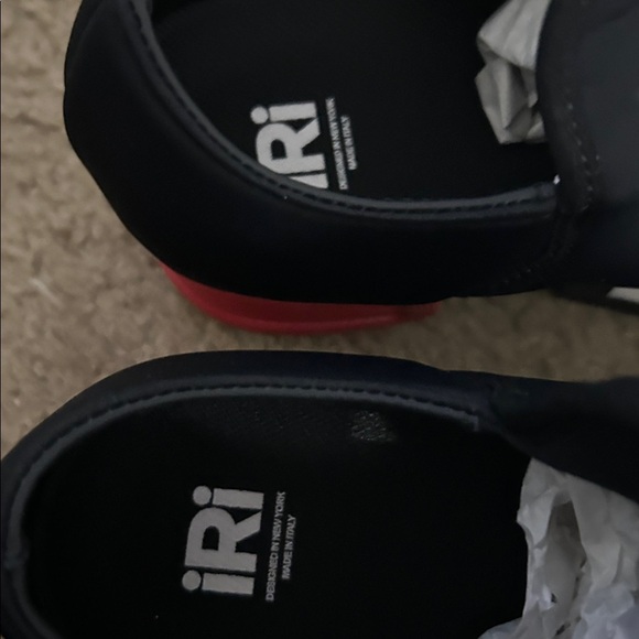 IRI Unisex black/red neoprene sneaker SZ 38 - Picture 3 of 9